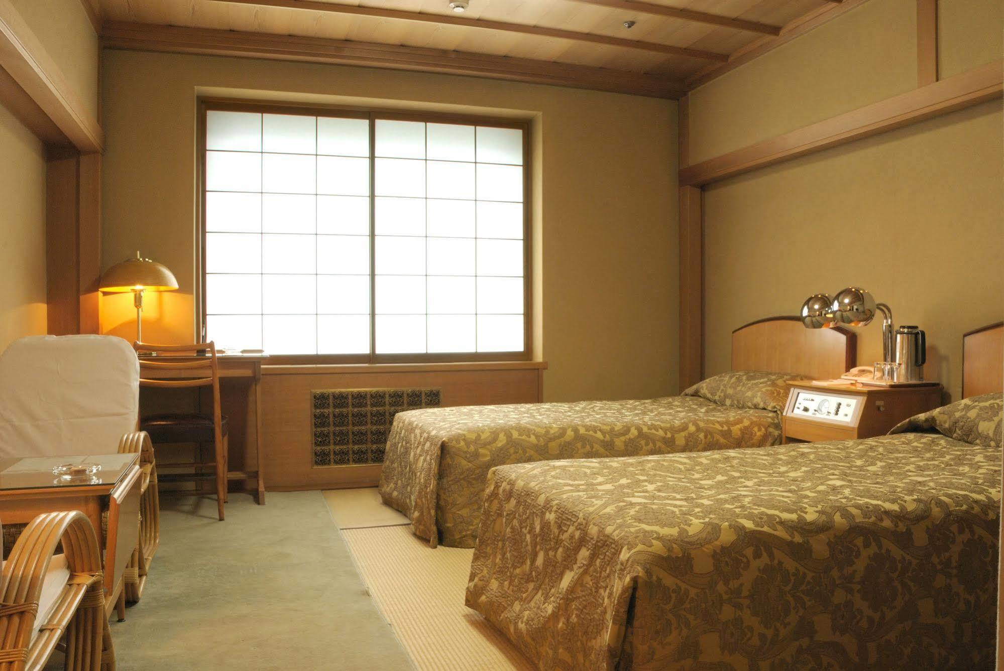 Hilltop Hotel Tokio Zewnętrze zdjęcie