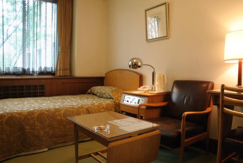 Hilltop Hotel Tokio Zewnętrze zdjęcie